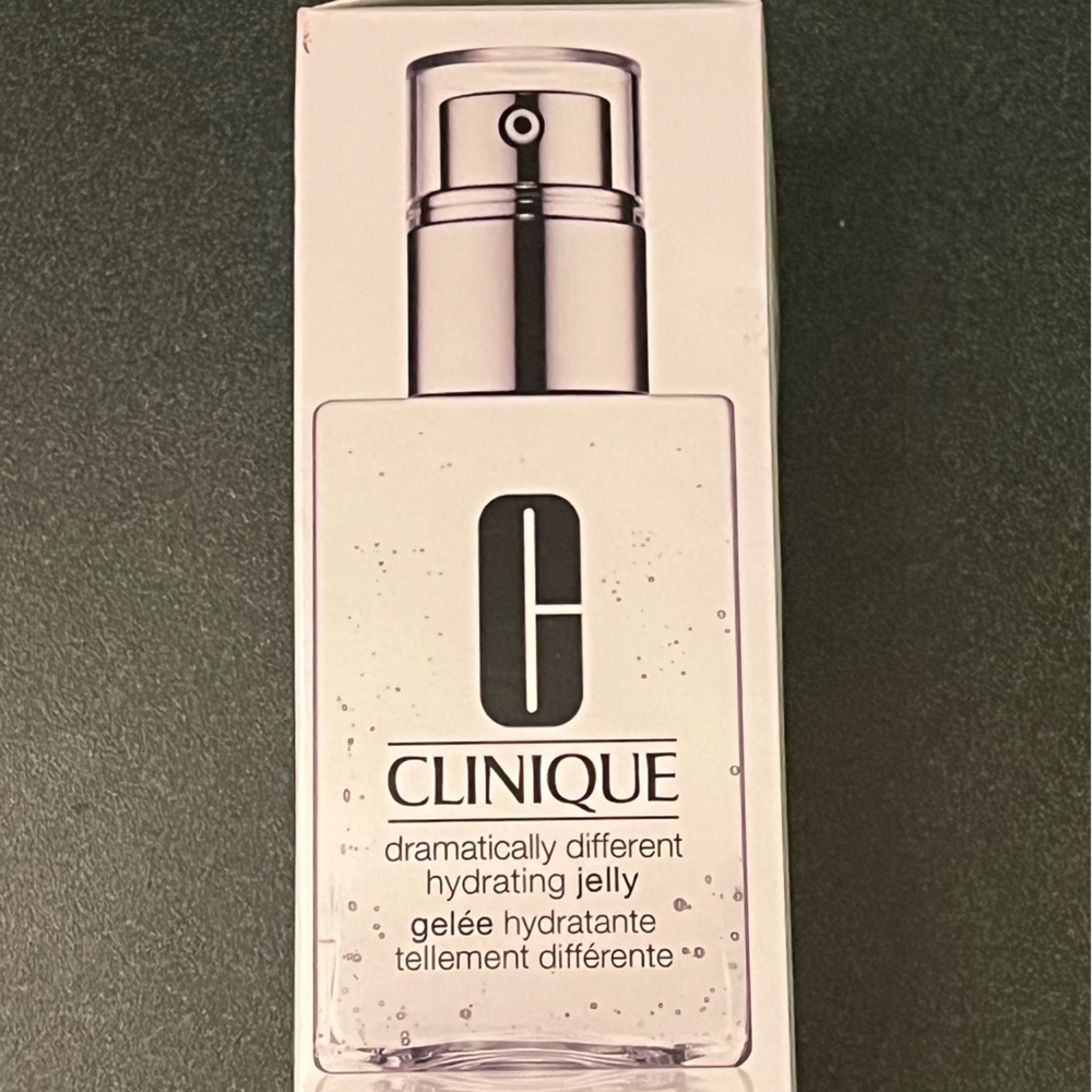 Clinique dramatically different hydrating jelly